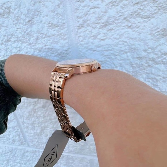 Fossil BQ3567 Lexie Luther Three-Hand Rose Gold-Tone Stainless Steel Watch - Picture 3 of 4